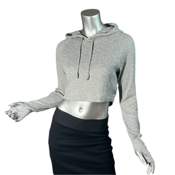 Gymshark XS Grey Ribbed Cropped Hoodie Sweatshirt Thumb Holes - Picture 1 of 9